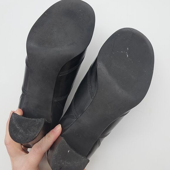 Etienne Aigner Wingtip Ankle Boots Size 9.5M Black 3" Stack Heel Brogue Witchy - Picture 14 of 16